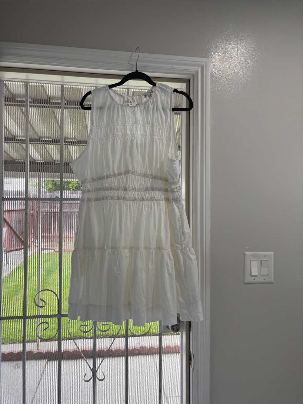 Free assembly xxl nwt Sleeveless White Tiered Cotton Dress